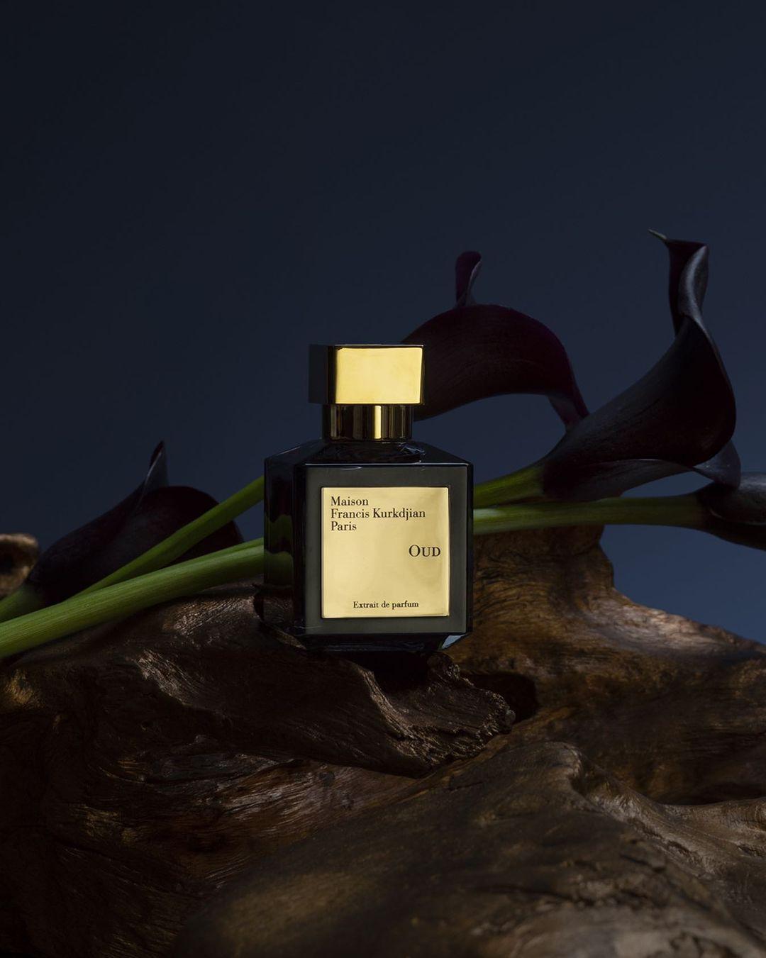 V8 Extrait De Parfum - Exquisite Oud and Leather Fragrance