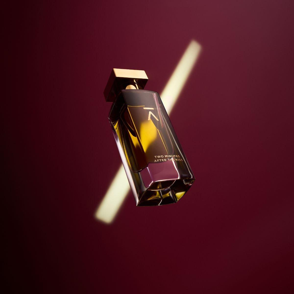 Azman - Two Minutes After the Kiss Perfume