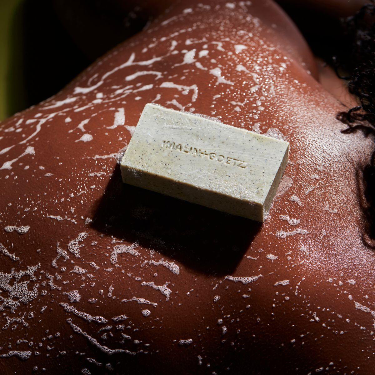 Malin + Goetz - Mandelic Acid Exfoliating Bar Eucalyptus