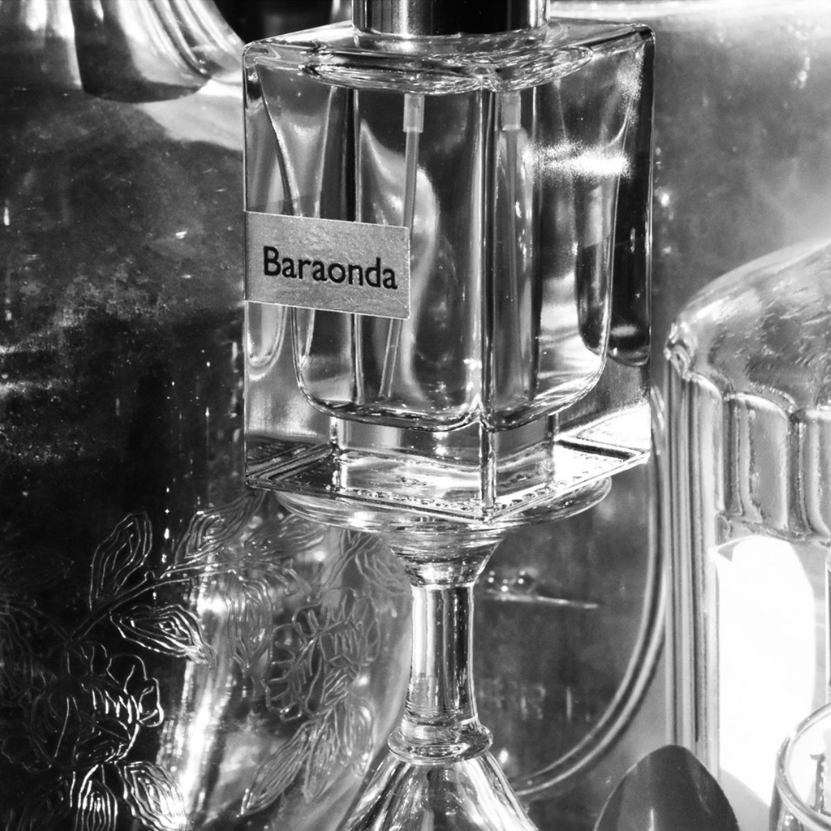 Image of Baraonda extrait de parfum 30 ml by the perfume brand Nasomatto