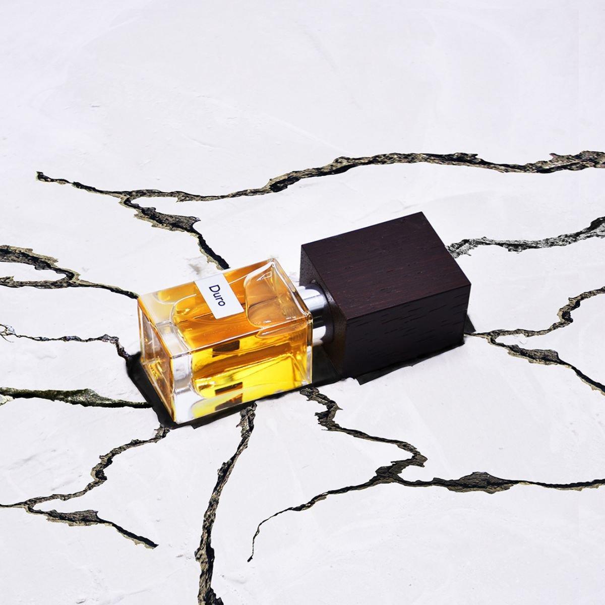 Image of Duro extrait de parfum 30 ml by the perfume brand Nasomatto