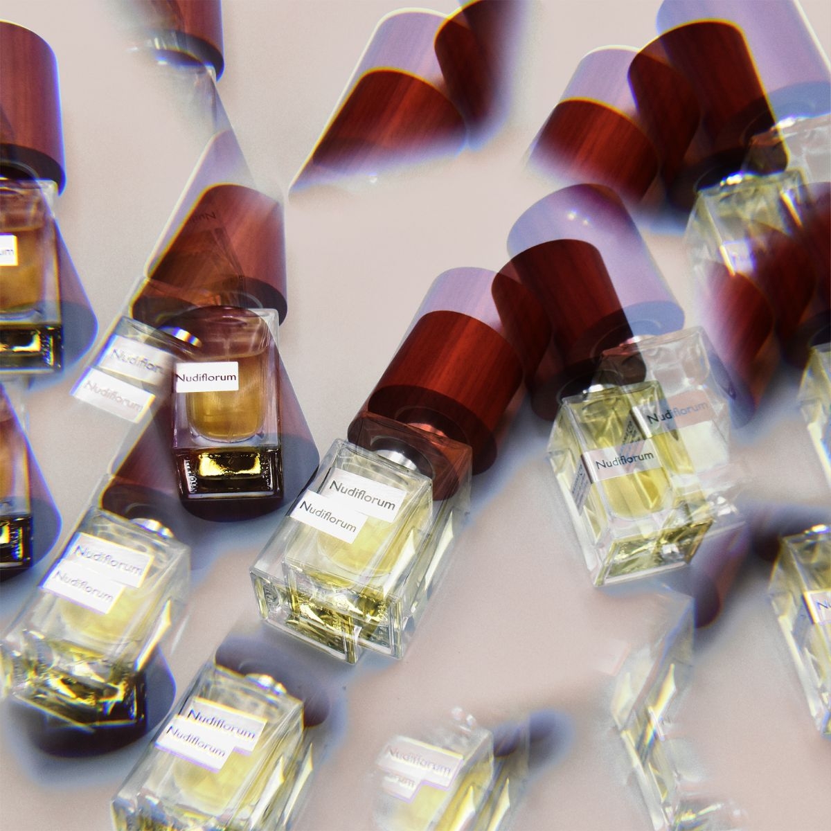 Image of Nudiflorum extrait de parfum 30 ml by the perfume brand Nasomatto