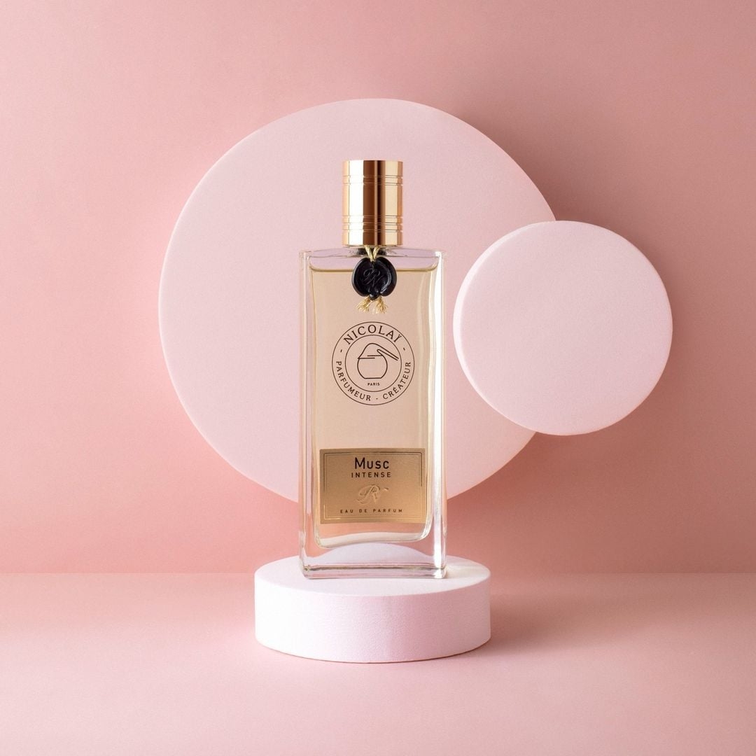 Musk Note What is musk and how does it smell in perfumery? • Perfume Lounge