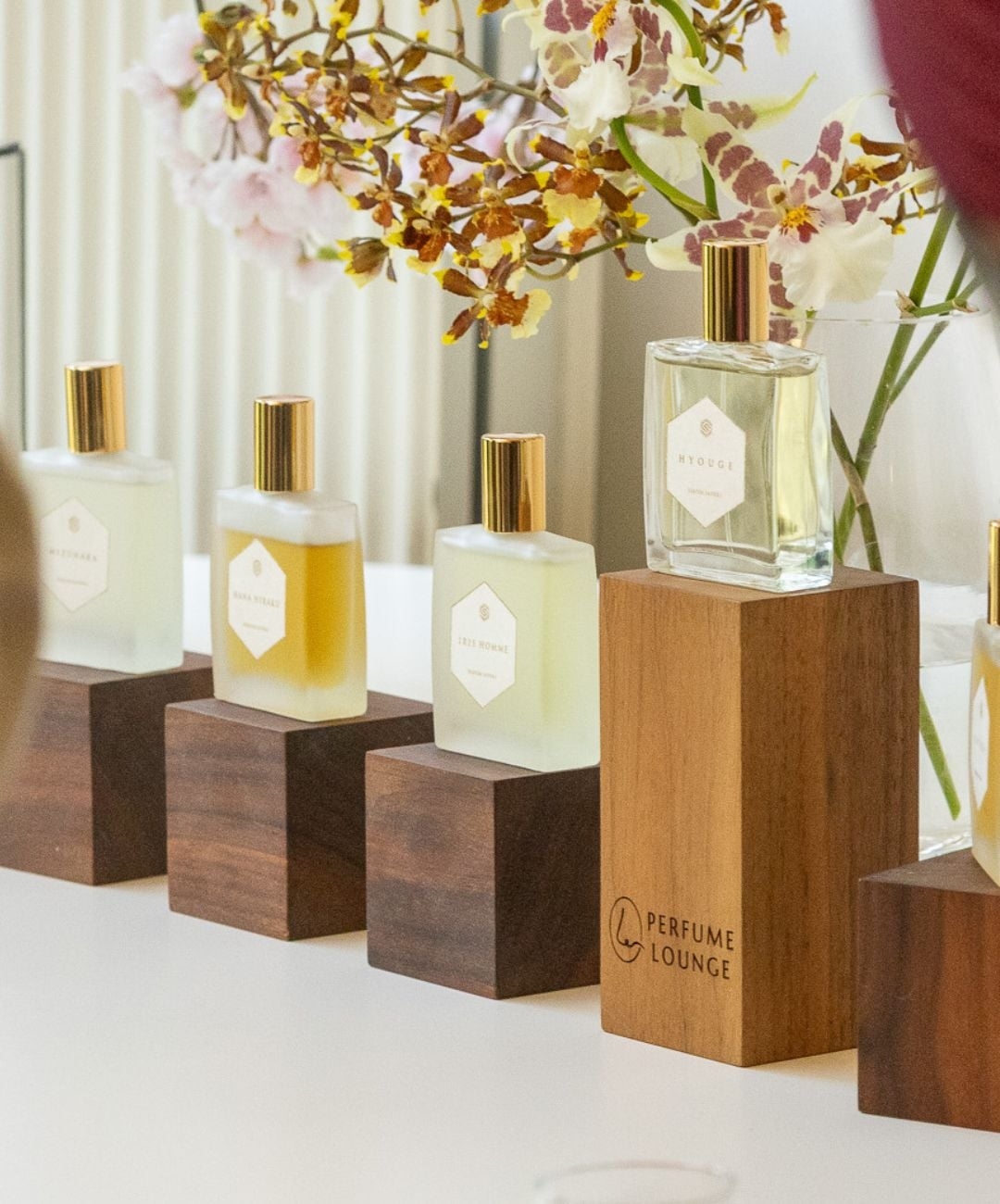 Perfume Lounge – store – winkel – logo