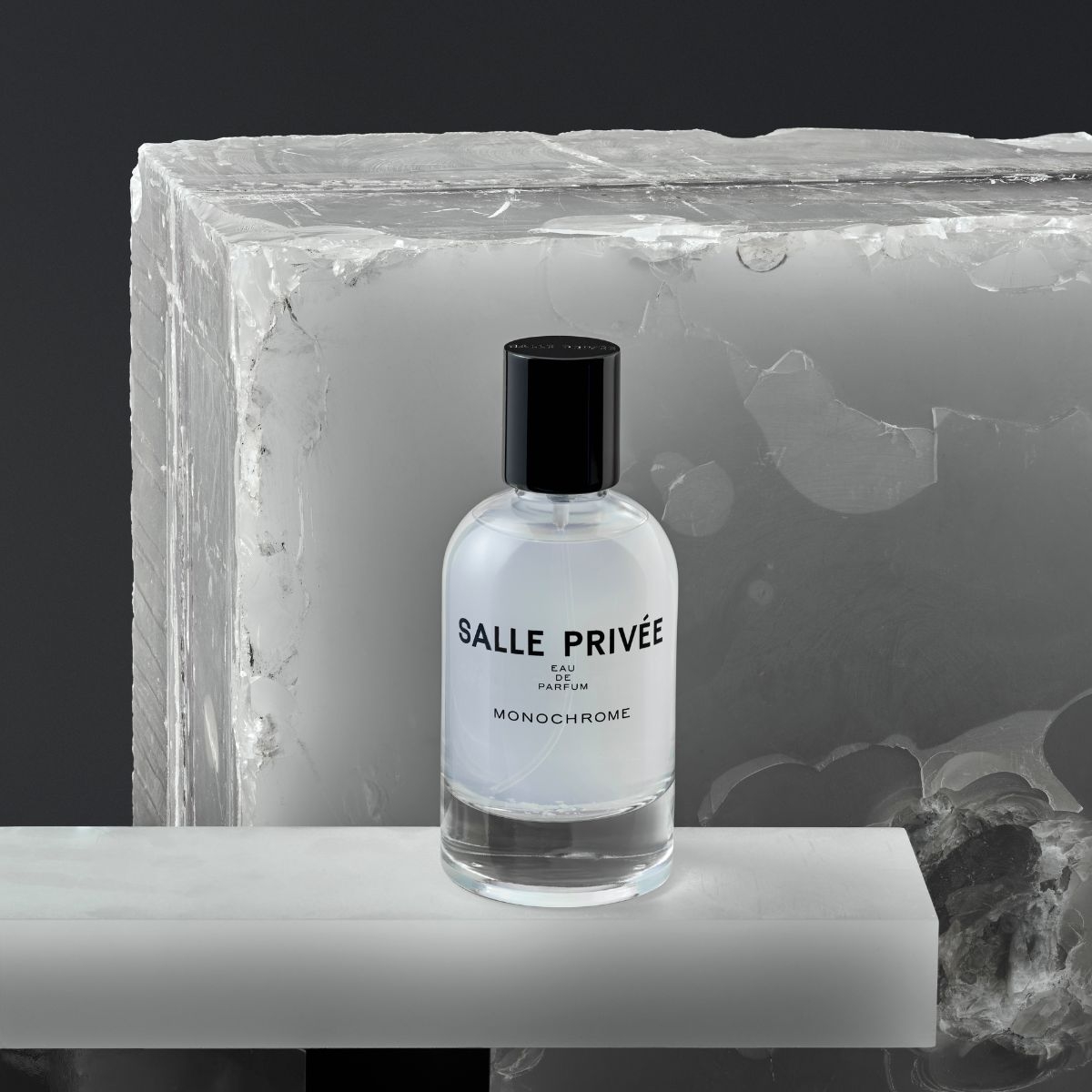 Image of the perfume Monochrome 100 ml by the brand Salle Privee