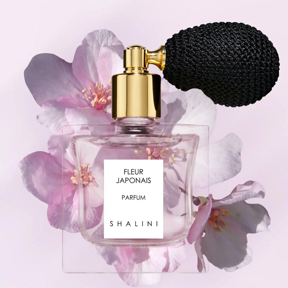 Image of Fleur Japonais bulb atomizer by the perfume brand Shalini